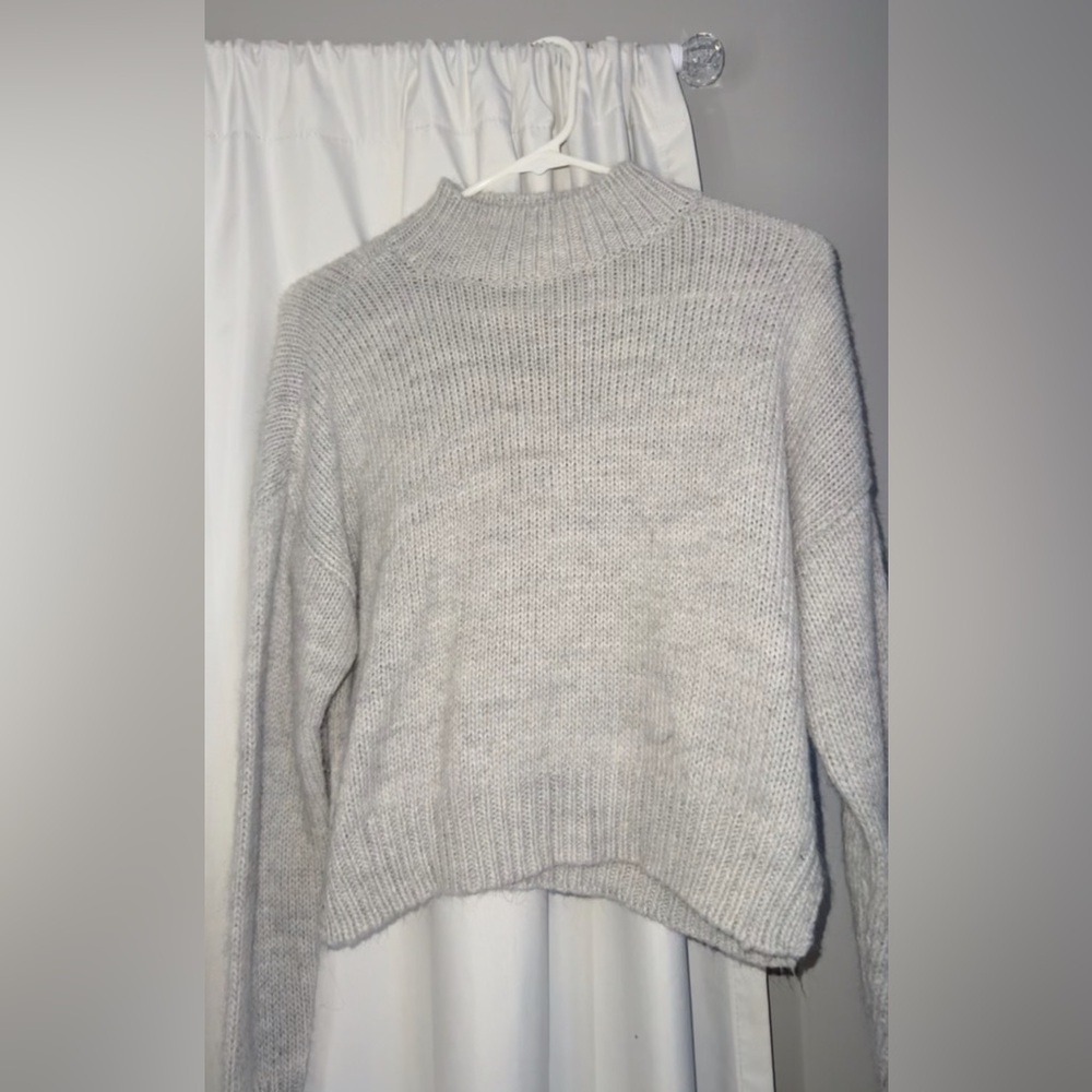 Aeropostale Light Gray Turtleneck Sweater